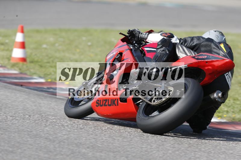 /45 10.08.2025 Plüss Moto Sport ADR/Freies Fahren/70